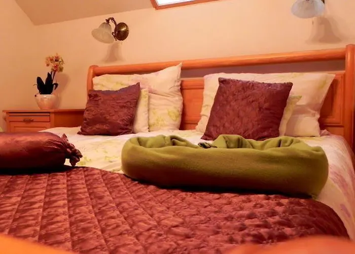 Varszallo Apartman Hotel